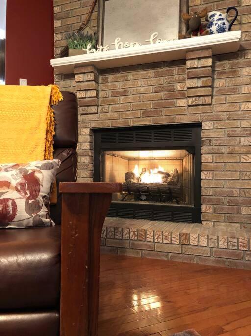 1 Mi To Dollywood Mins To Attractions & Gsmnp Holiday home *